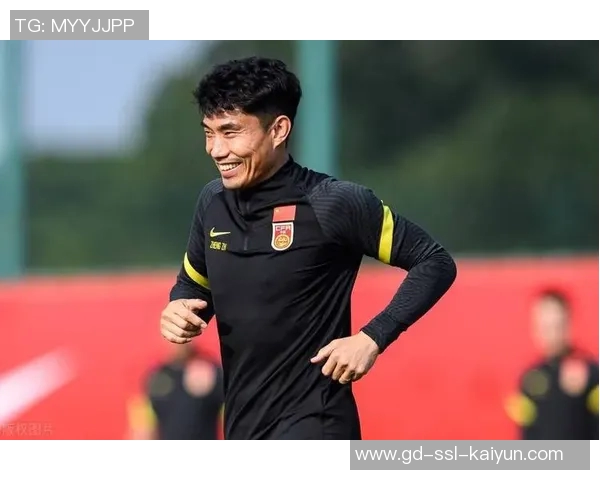 FIFA专访郑智:幸运曾效力查尔顿盼国足进世界杯 FIFA专访郑智:幸运曾效力查尔顿盼国足进世界杯