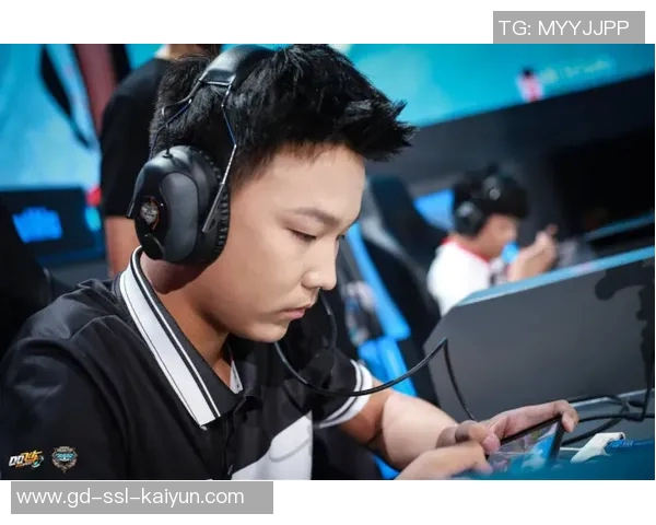 敢梦敢荣耀丨刘炜浩:征战亚洲杯需提升对抗水平 敢梦敢荣耀丨刘炜浩:征战亚洲杯需提升对抗水平