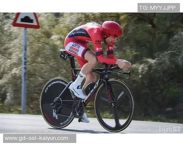 AZP:真遗憾我的塞维利亚首秀没能获胜,我们一定会继续进步 AZP:真遗憾我的塞维利亚首秀没能获胜,我们一定会继续进步