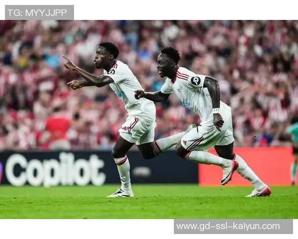 传闻:阿森纳、曼联和布莱顿都在关注塞维中场阿古梅 传闻:阿森纳、曼联和布莱顿都在关注塞维中场阿古梅