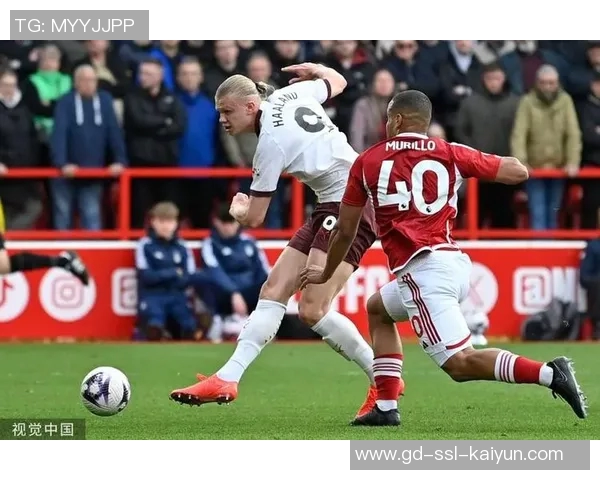 英超官推发问哈兰德是否为当今最佳前锋